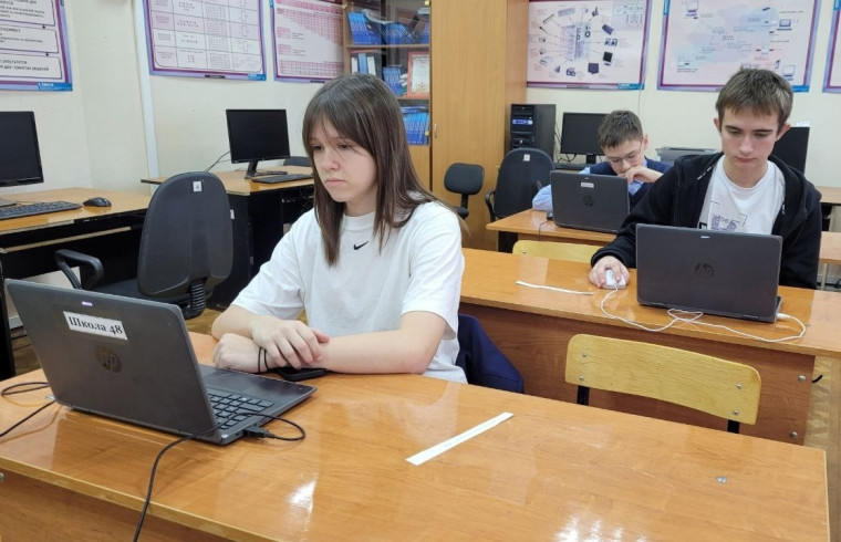 КОРОЛЕВСКИЙ ГАМБИТ.